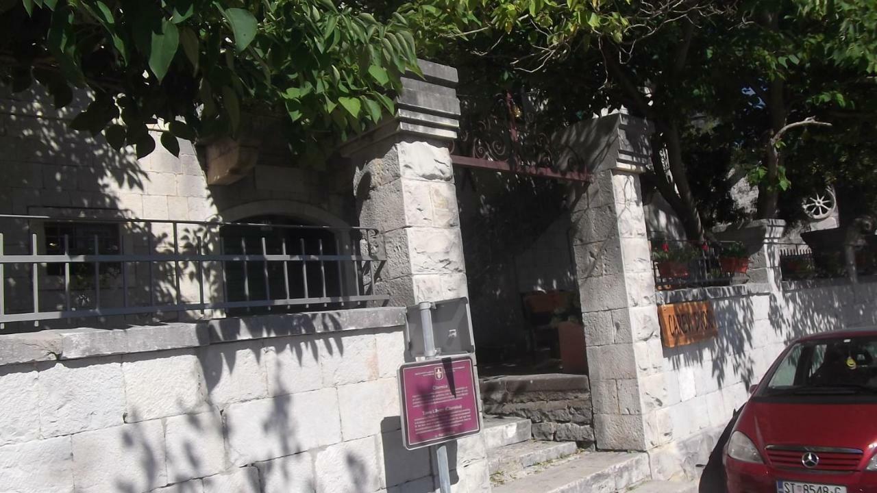 Villa Dolenec Подстрана Екстер'єр фото